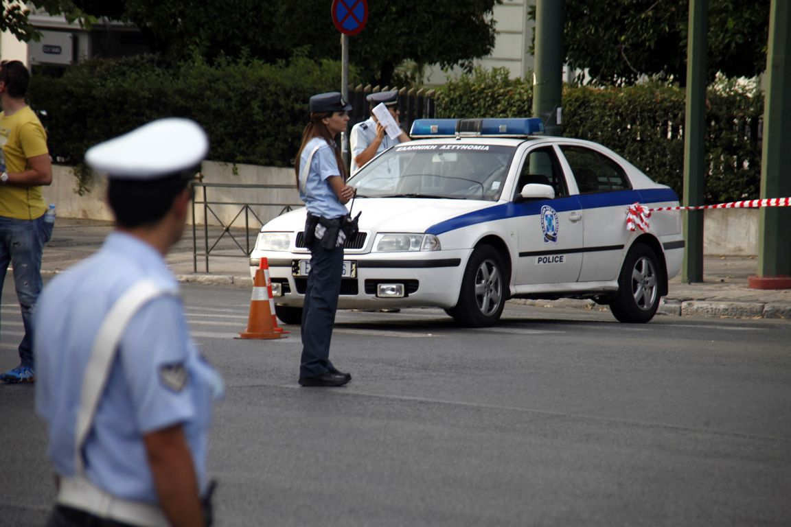 Κλείνουν δρόμοι από σήμερα για το Πολυτεχνείο